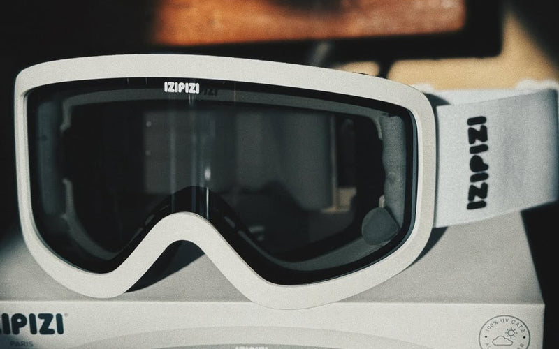 【🇫🇷Izipizi - 雪鏡】雪地日光總是格外暖和、夢幻，雙眼緊記要小心保護 | HEIMA 稀物角落