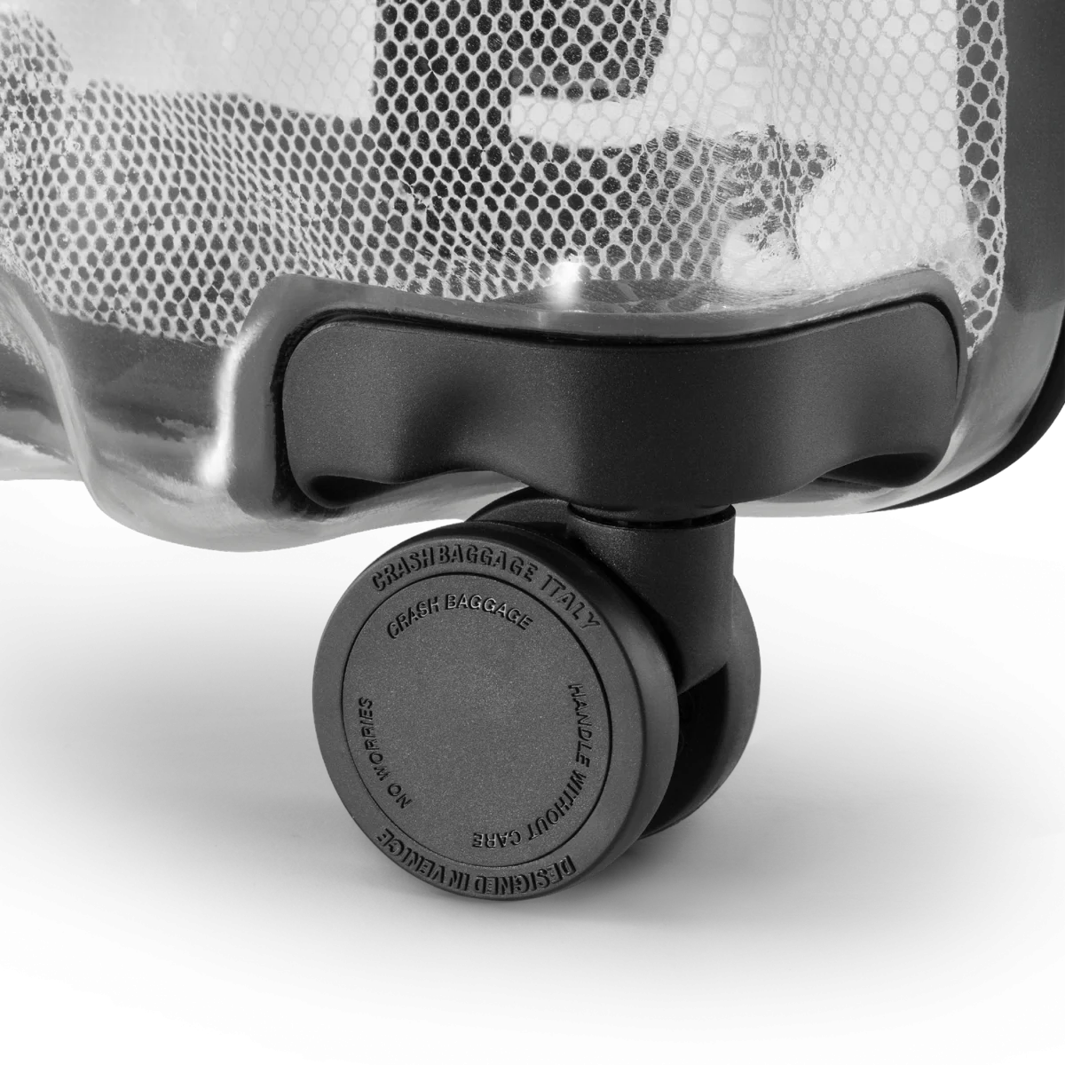 Four double 360° swiveling wheels allow a very smooth running.