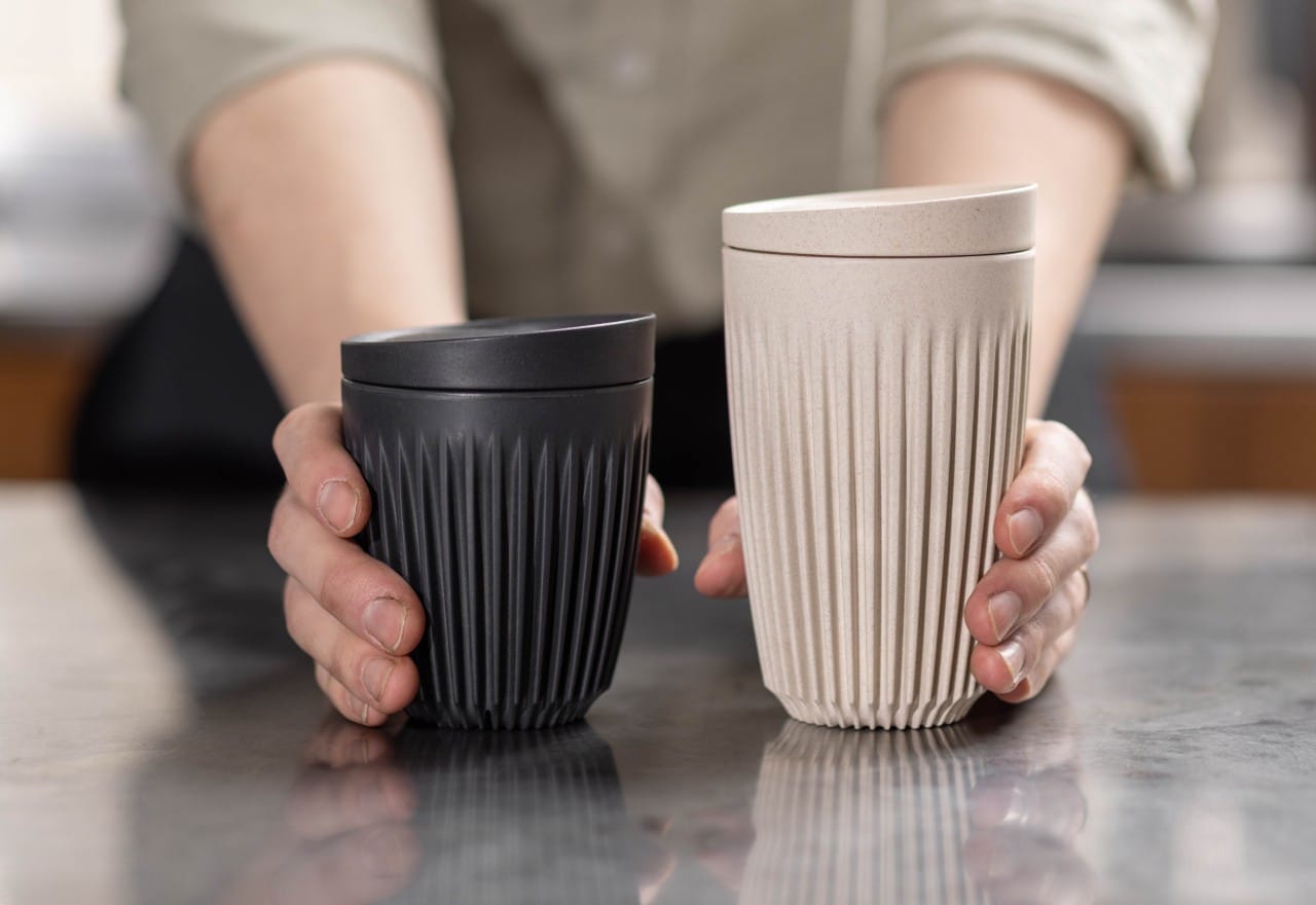 Keeps coffee hot for longer