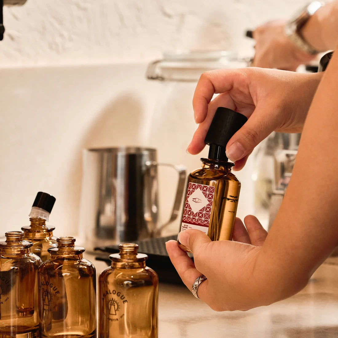 Alcohol-free oil-based formula