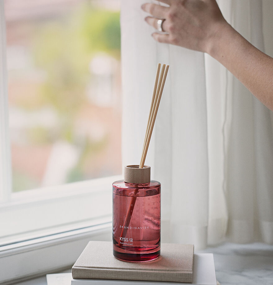 Skandinavisk - KYSS - Scent Diffuser – Heima