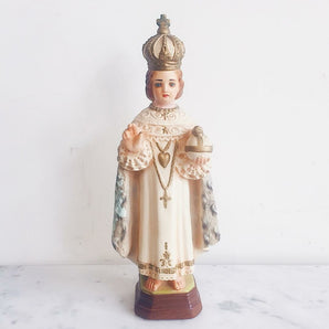 Heima Vintage - Infant Jesus of Prague Chalk Figure Statue - 11.5"