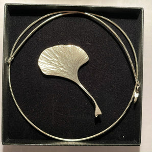 Ginkgo - Necklace - GKN08 (without necklace)